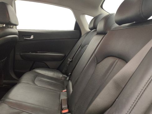 Used 2019 Kia Optima EX image 18