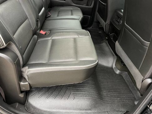 Used 2017 Chevrolet Silverado 2500 High Country w/ Duramax Plus Package image 32