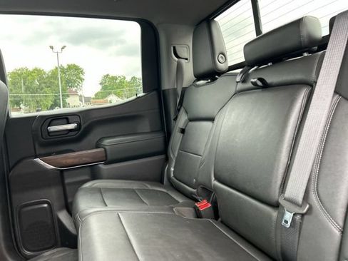 Used 2021 GMC Sierra 1500 SLT w/ SLT Premium Package AWD/4WD image 19