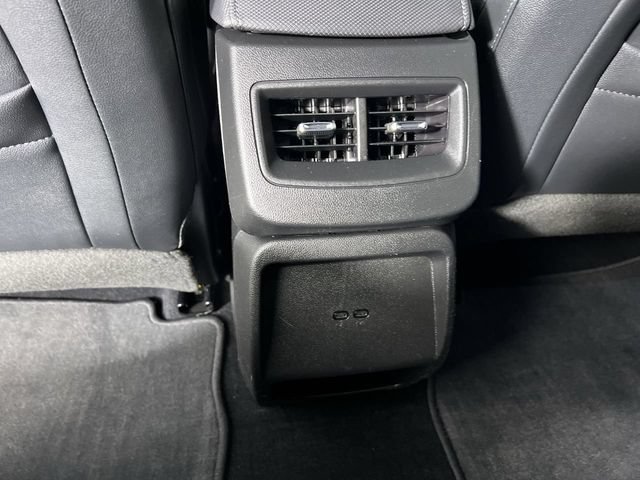 Certified 2024 Chevrolet Equinox EV LT w/ LPO, Blackout Package FWD image 20
