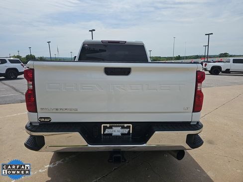 Used 2025 Chevrolet Silverado 2500 LT AWD/4WD image 5
