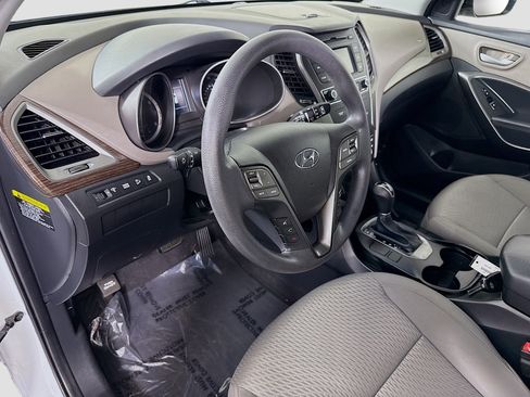 Used 2017 Hyundai Santa Fe Sport image 22