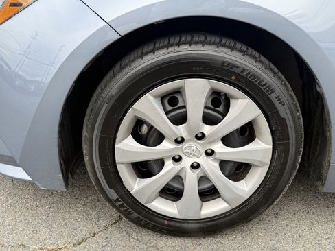 Used 2023 Toyota Corolla LE image 10