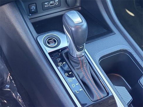 Used 2025 Nissan Sentra SR image 17