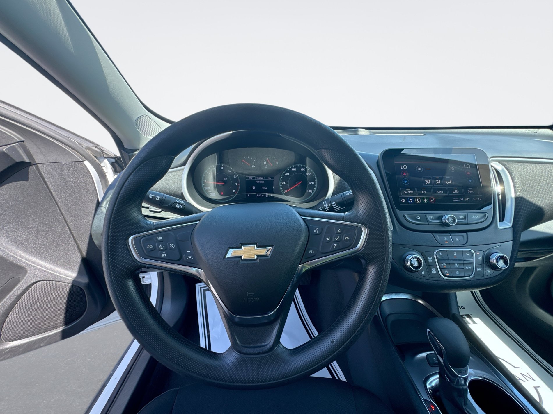 Used 2024 Chevrolet Malibu LT FWD image 16