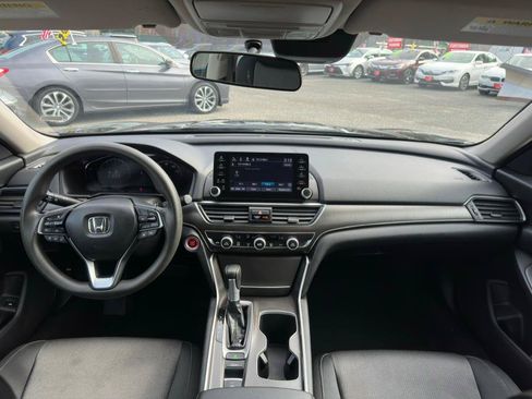 Used 2021 Honda Accord LX image 16