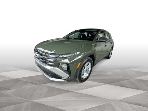 Used 2026 Hyundai Tucson SE FWD image 4