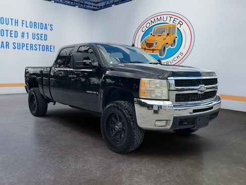 Used 2008 Chevrolet Silverado 2500 LTZ w/ Suspension Package, Off-Road AWD/4WD image 6