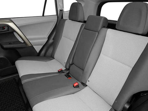 Used 2013 Toyota RAV4 XLE AWD/4WD image 18