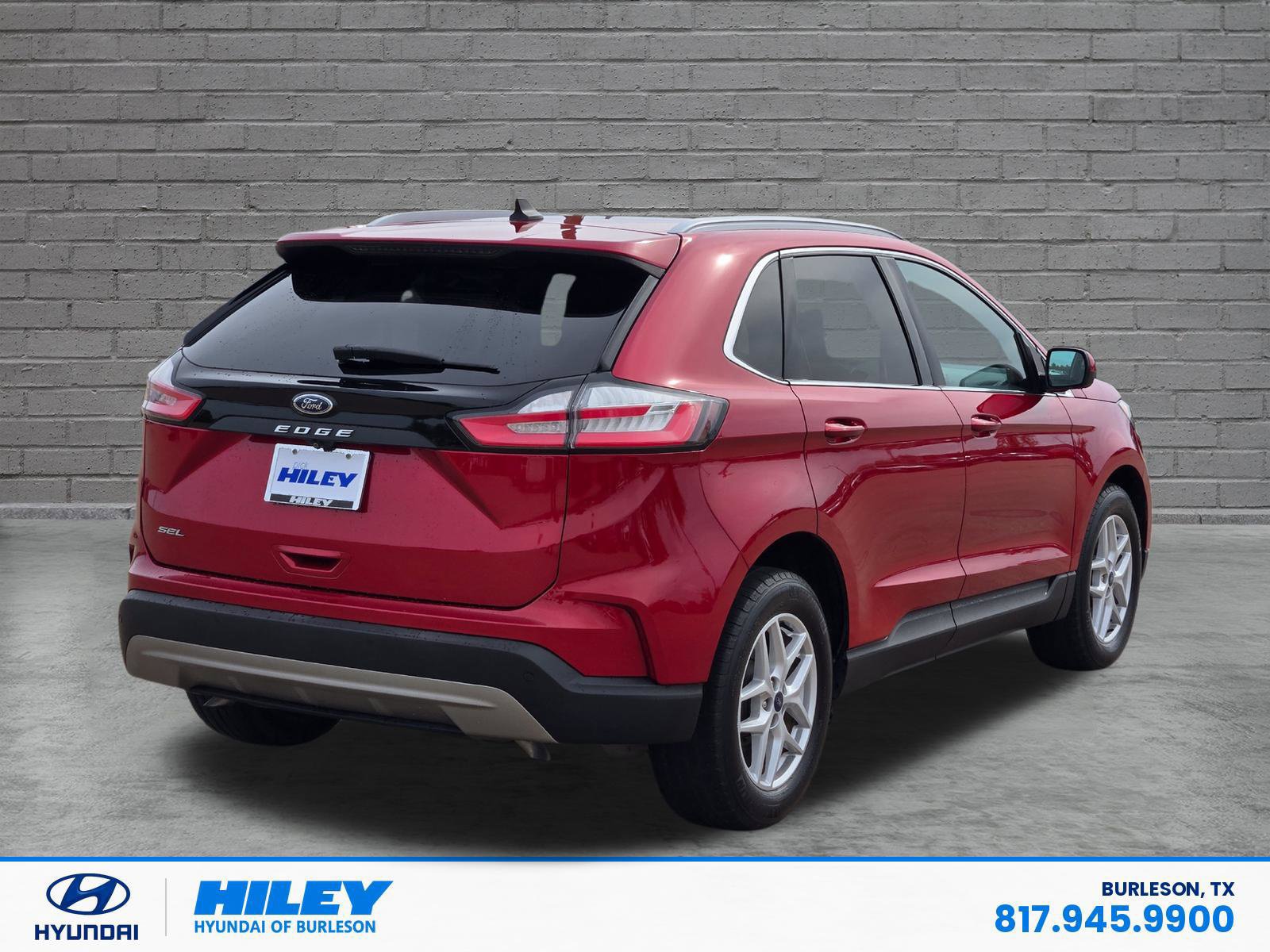 Used 2021 Ford Edge SEL w/ Convenience Package FWD image 4