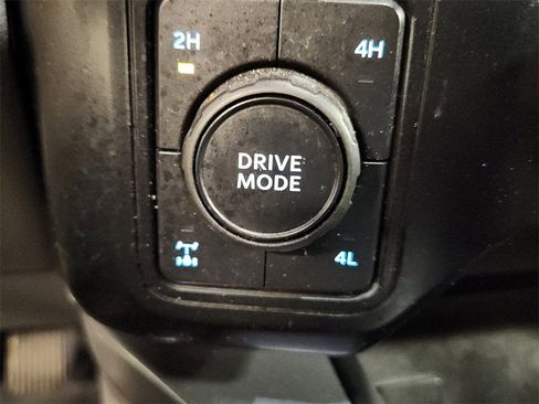 Used 2024 Ford F250 XLT w/ Snow Plow Prep Package image 23