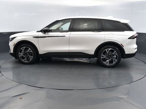 New 2026 Lincoln Nautilus Premier w/ Equipment Group 102A image 2