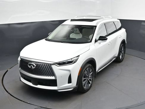 Certified 2026 INFINITI QX60 Luxe w/ Cargo Package FWD image 31