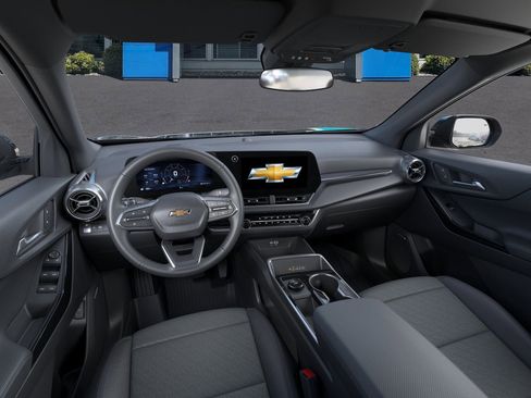 New 2026 Chevrolet Equinox LT w/ Convenience Package II image 15