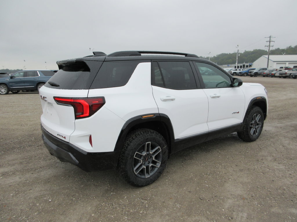 New 2027 GMC Terrain AT4 w/ LPO, Black Badging Package AWD/4WD image 4