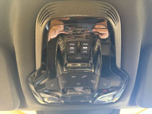 Used 2024 Alfa Romeo Stelvio Quadrifoglio w/ Active Assist Plus Package image 36