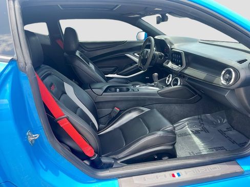 Used 2023 Chevrolet Camaro SS RWD image 28