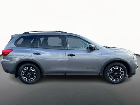 Used 2020 Nissan Pathfinder SV w/ Rock Creek Edition image 2
