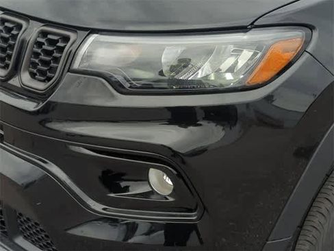 New 2026 Jeep Compass Limited image 11