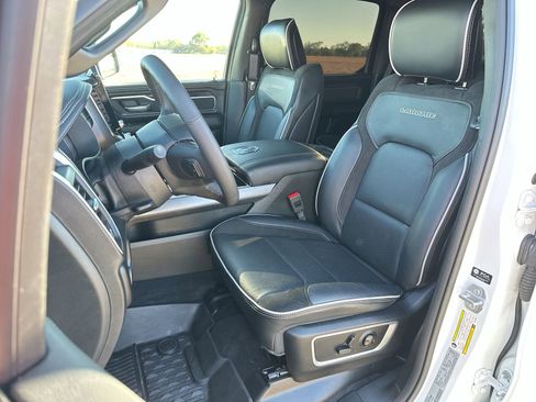 Used 2025 RAM 1500 Laramie w/ Night Edition AWD/4WD image 11