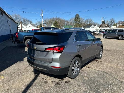 Used 2024 Chevrolet Equinox Premier AWD/4WD image 4