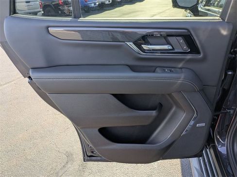 New 2026 GMC Yukon Elevation image 27