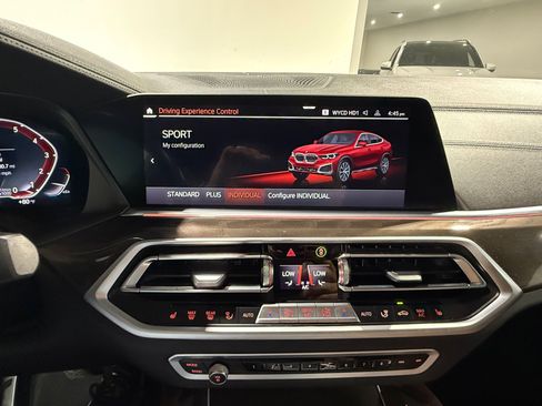 Used 2022 BMW X6 xDrive40i AWD/4WD image 40