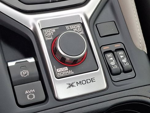 Used 2020 Subaru Forester Limited w/ Popular Package #3 image 27