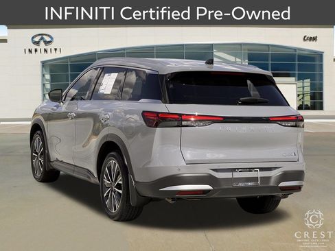 Certified 2027 INFINITI QX60 Luxe w/ Cargo Package AWD/4WD image 7
