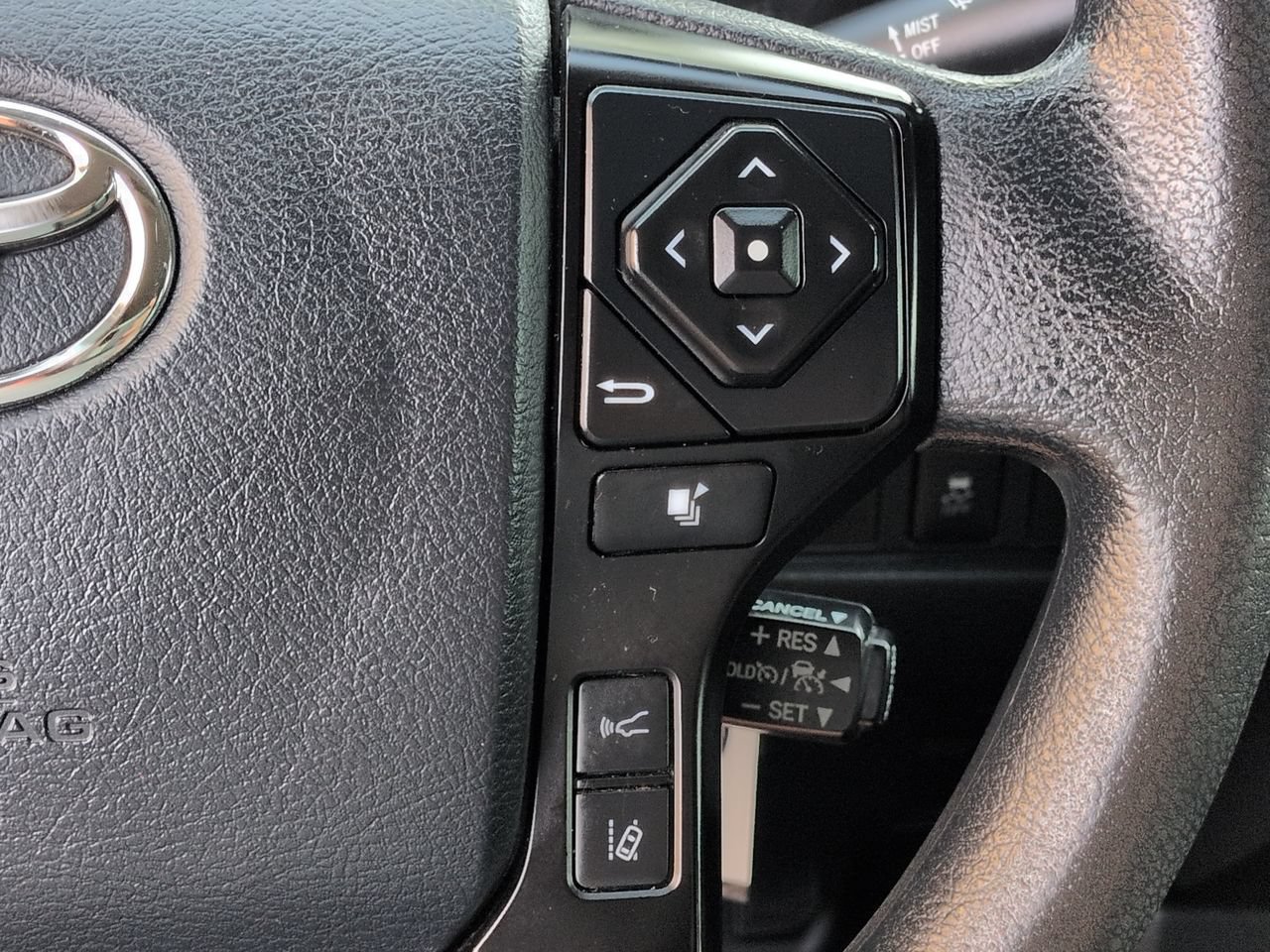 Used 2018 Toyota Tundra SR RWD image 24