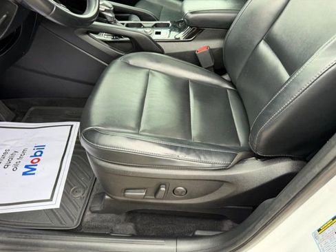 Used 2020 Kia Telluride S AWD/4WD image 21