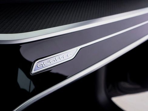 Used 2024 Audi RS 6 performance w/ Executive Package image 15