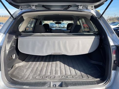 Used 2019 Subaru Outback 2.5i Premium w/ Popular Package #2 image 10