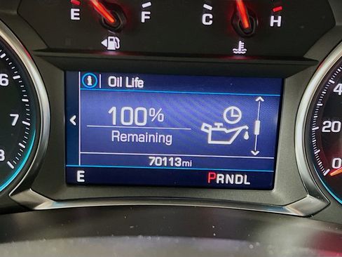 Used 2023 Chevrolet Equinox LT w/ Driver Convenience Package image 12