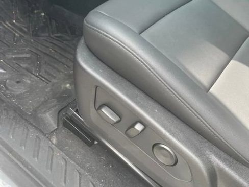Used 2026 Chevrolet Colorado Trail Boss AWD/4WD image 11