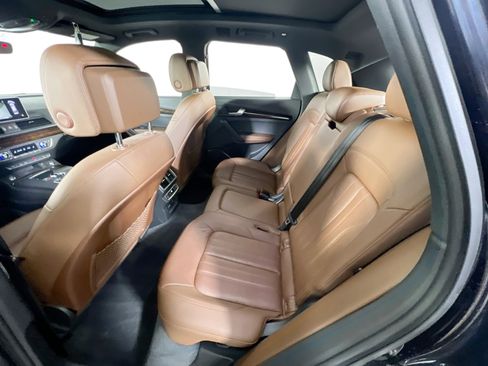 Used 2019 Audi Q5 2.0T Premium Plus w/ Premium Plus Package image 25