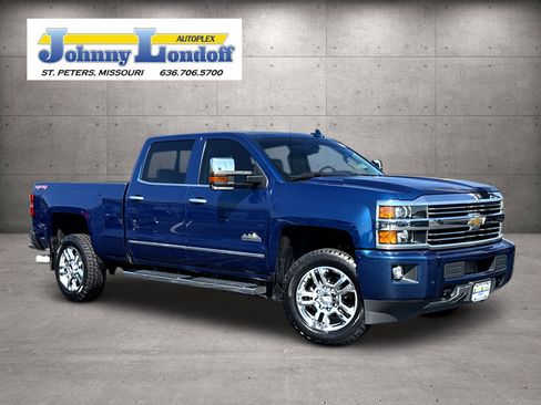 Used 2016 Chevrolet Silverado 2500 High Country w/ Duramax Plus Package AWD/4WD image 1