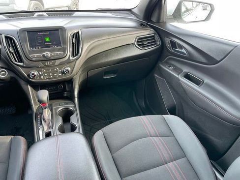 Used 2023 Chevrolet Equinox RS image 10