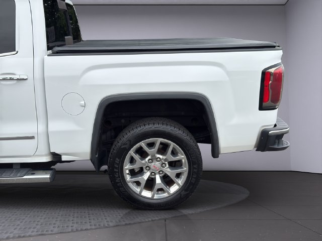 Used 2018 GMC Sierra 1500 SLT w/ SLT Premium Package AWD/4WD image 31