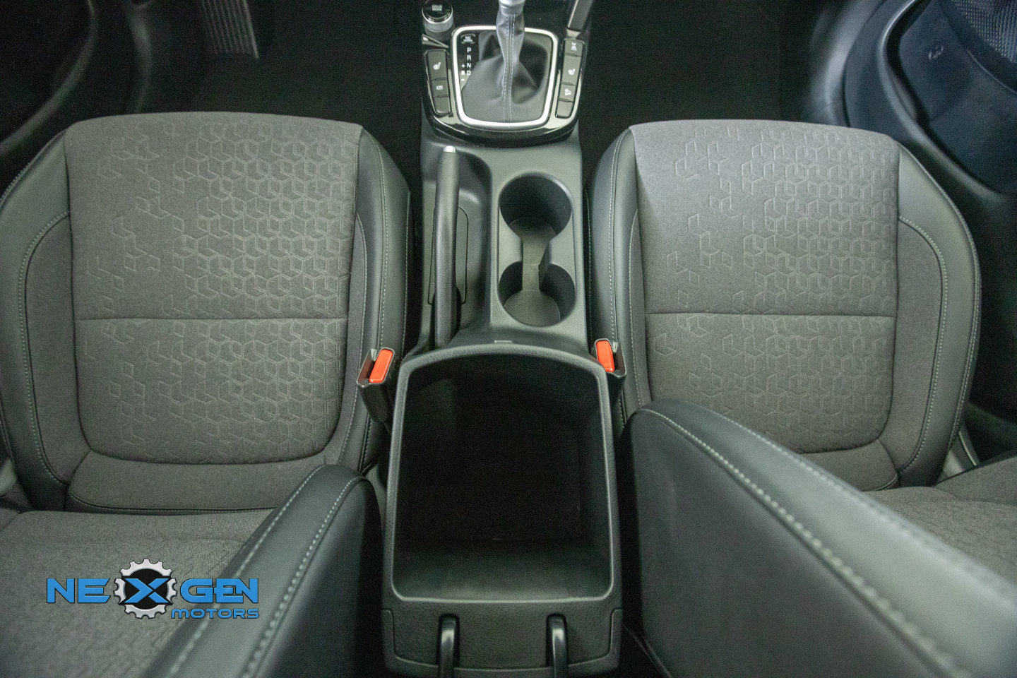 Used 2025 Kia Seltos S AWD/4WD image 5