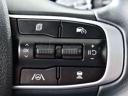 Used 2023 Kia Sportage SX image 30