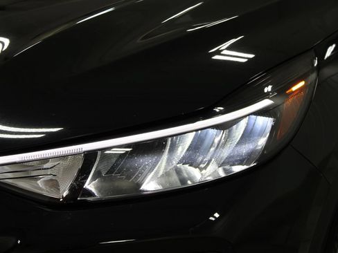 Used 2025 Ford Escape Active FWD image 13