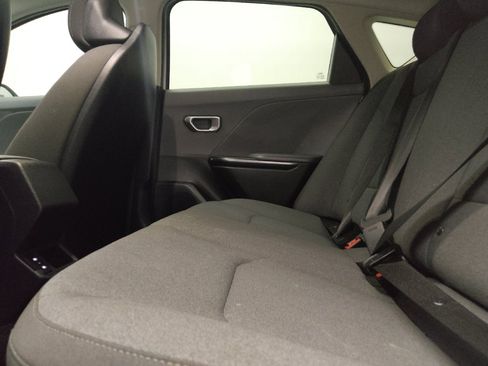 Used 2025 Kia K4 FWD image 18
