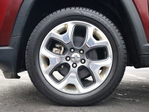 Certified 2021 Jeep Compass Limited image 7