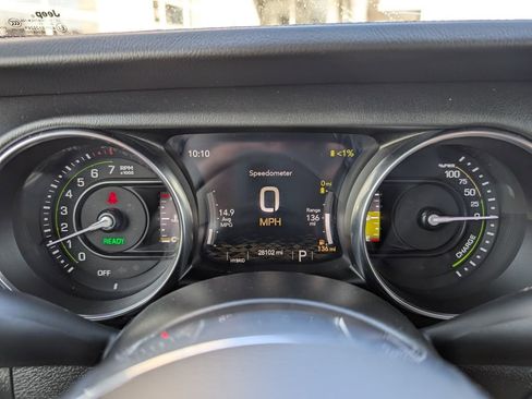 Used 2021 Jeep Wrangler Unlimited Sahara w/ Cold Weather Group image 24