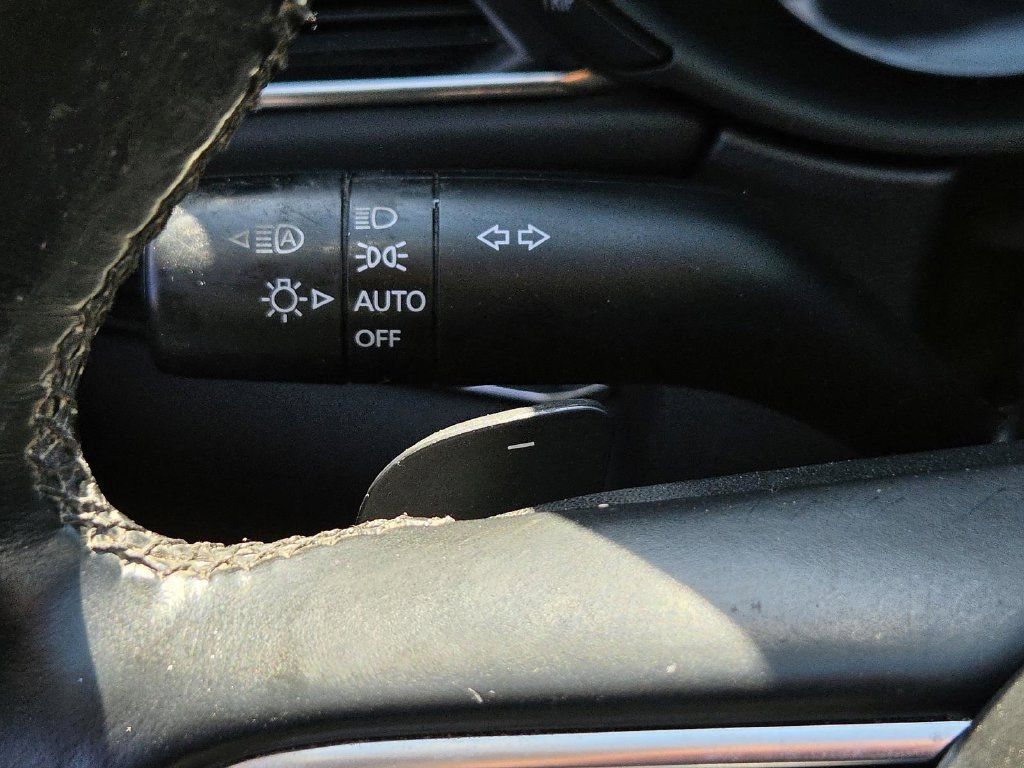 Used 2020 MAZDA CX-30 FWD w/ Premium Package image 27