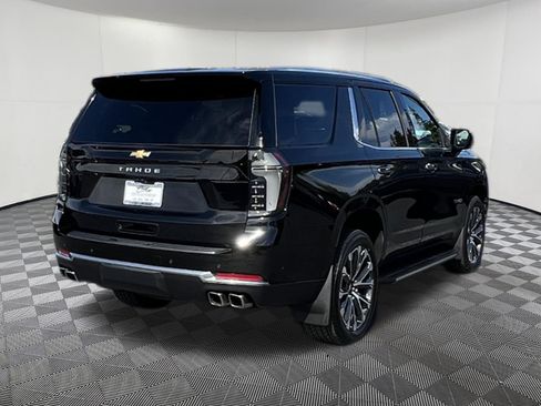 Used 2025 Chevrolet Tahoe High Country w/ Sun And Tow Package AWD/4WD image 6