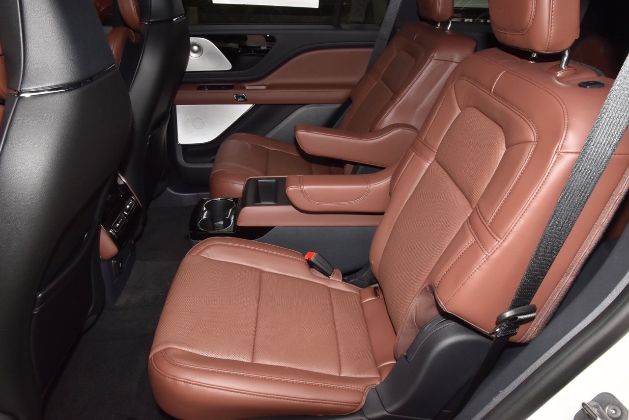 New 2027 Lincoln Aviator Reserve AWD/4WD image 14