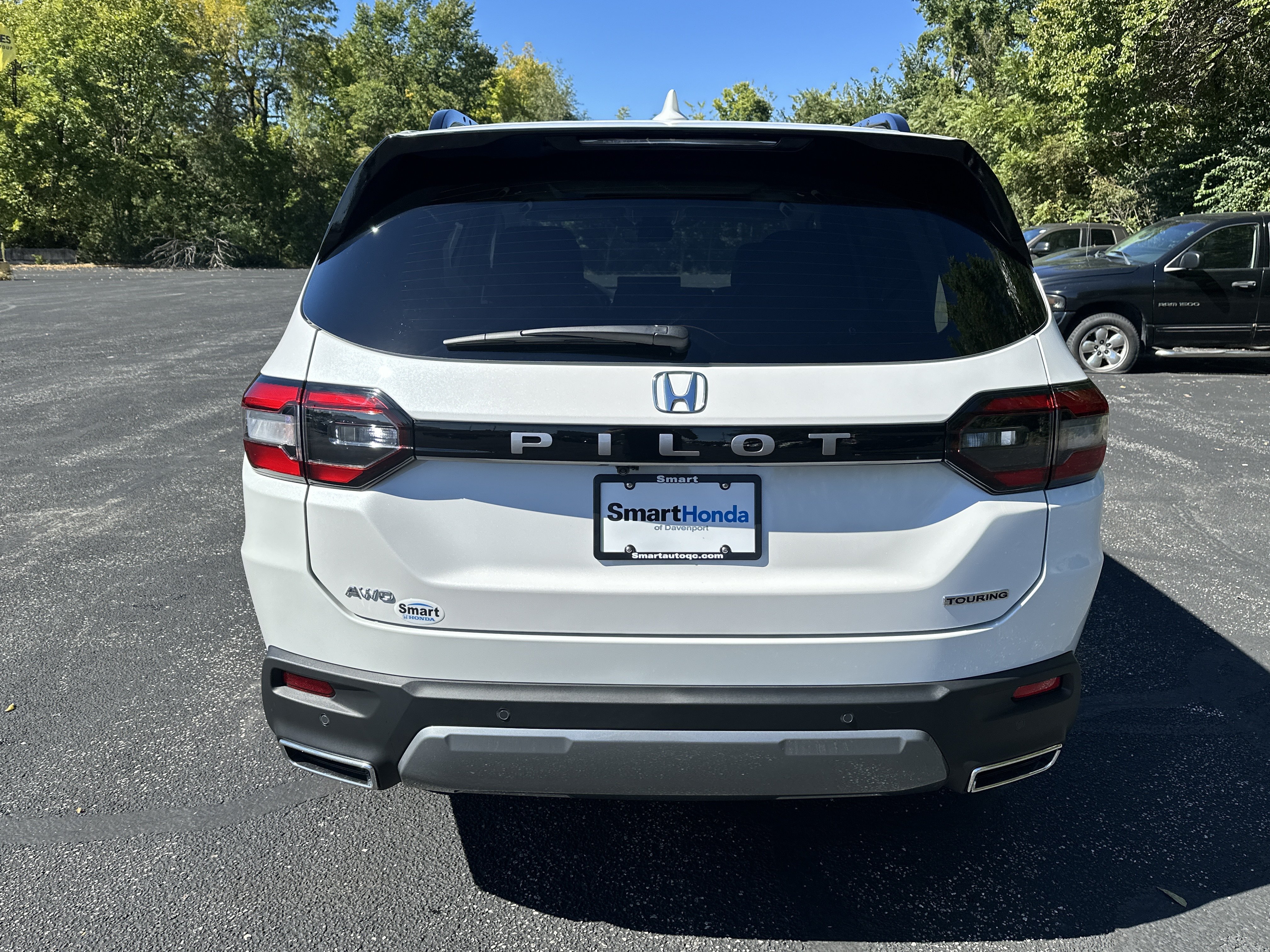 New 2026 Honda Pilot Touring image 6