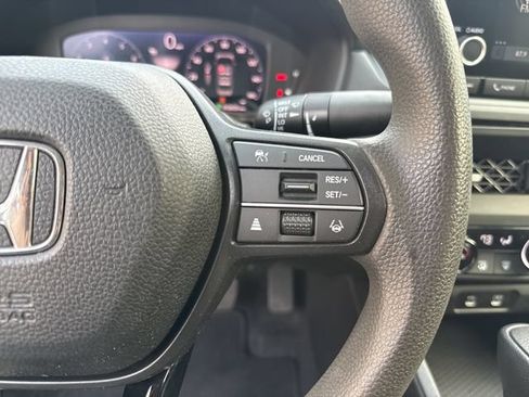Used 2023 Honda Accord EX image 18